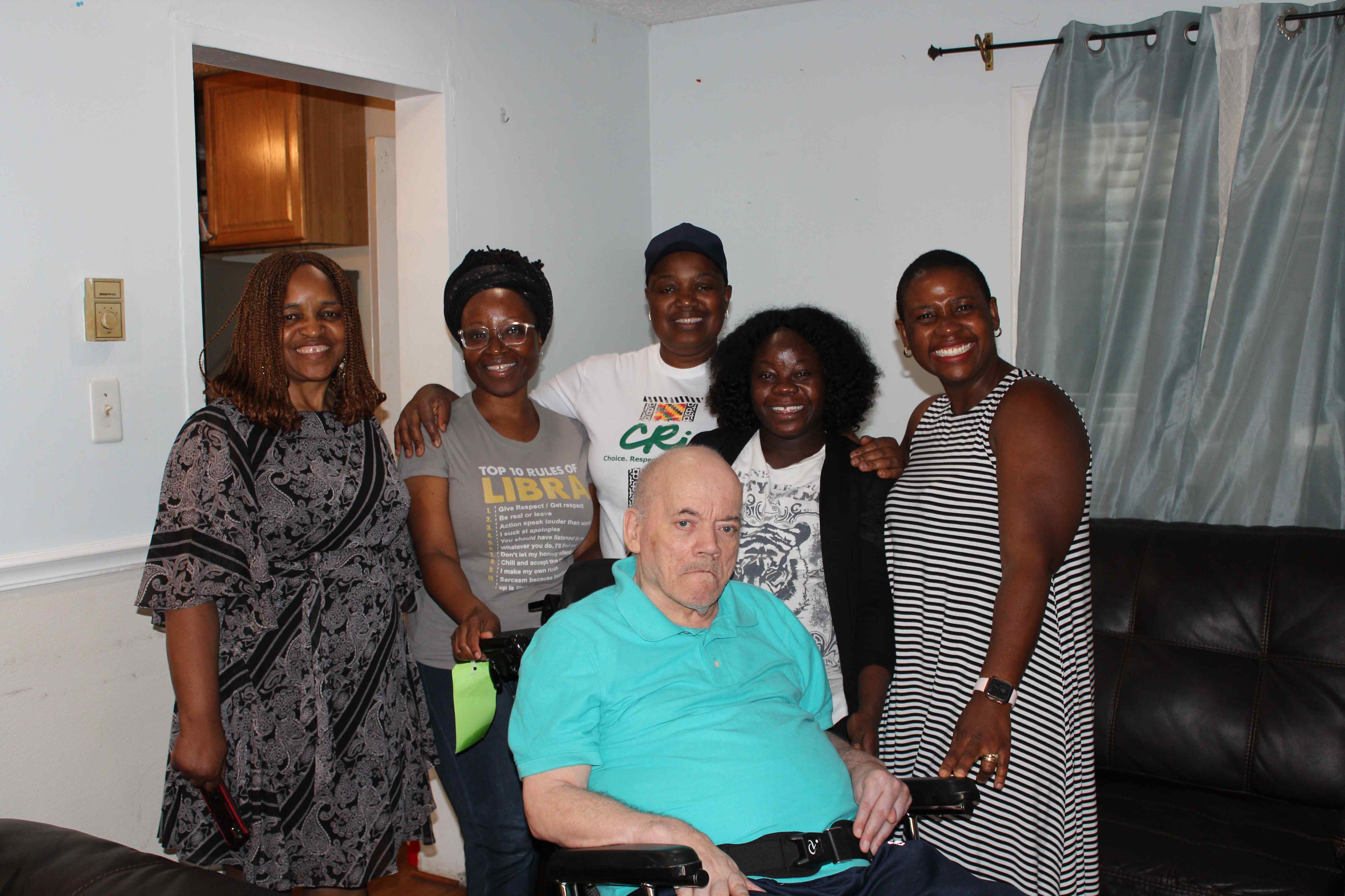 Oak Street Residents Settle In to New Home