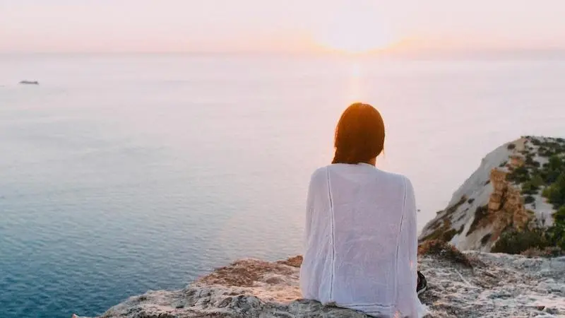 Woman finds her mental health at a Virginia lake.